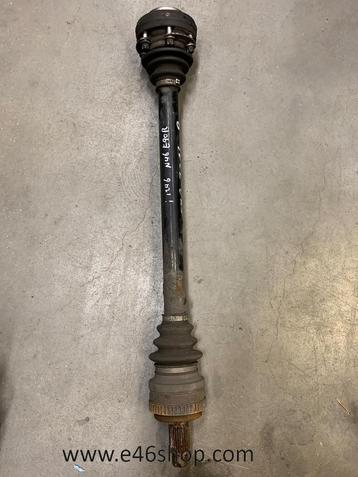 aandrijfas bmw e90 e91 320i rechts n46 motor handbak  beschikbaar voor biedingen