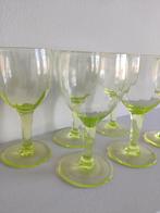 Art deco Engelse wijnglazen sprankelend Annagroen uranium, Ophalen of Verzenden
