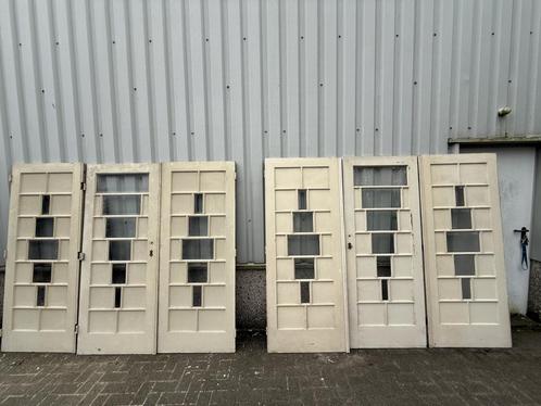2 identieke antieke drieluiken uit 1930 met geslepen glas, Doe-het-zelf en Verbouw, Deuren en Horren, Zo goed als nieuw, Binnendeur