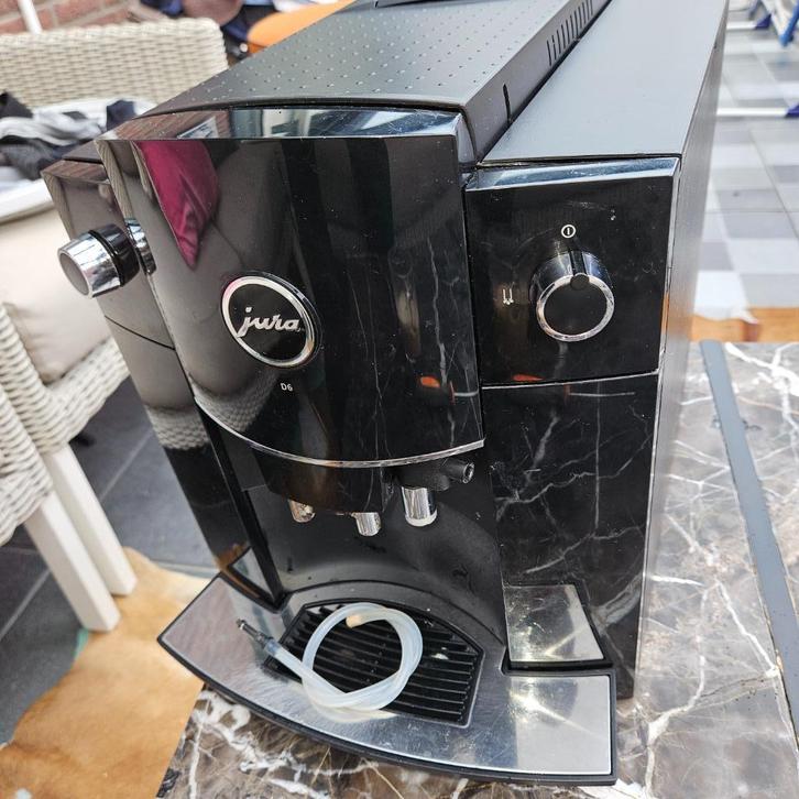 JURA D6 koffieapparaat – voor onderdelen of reparatie, Witgoed en Apparatuur, Koffiezetapparaten, Gebruikt, Koffiebonen, Koffiemachine