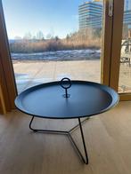 Houe Eyelet Tray Table – 2 bijzettafels (Ø 70 & Ø 57 cm), Modern design, Metaal of Aluminium, Rond, 55 tot 75 cm