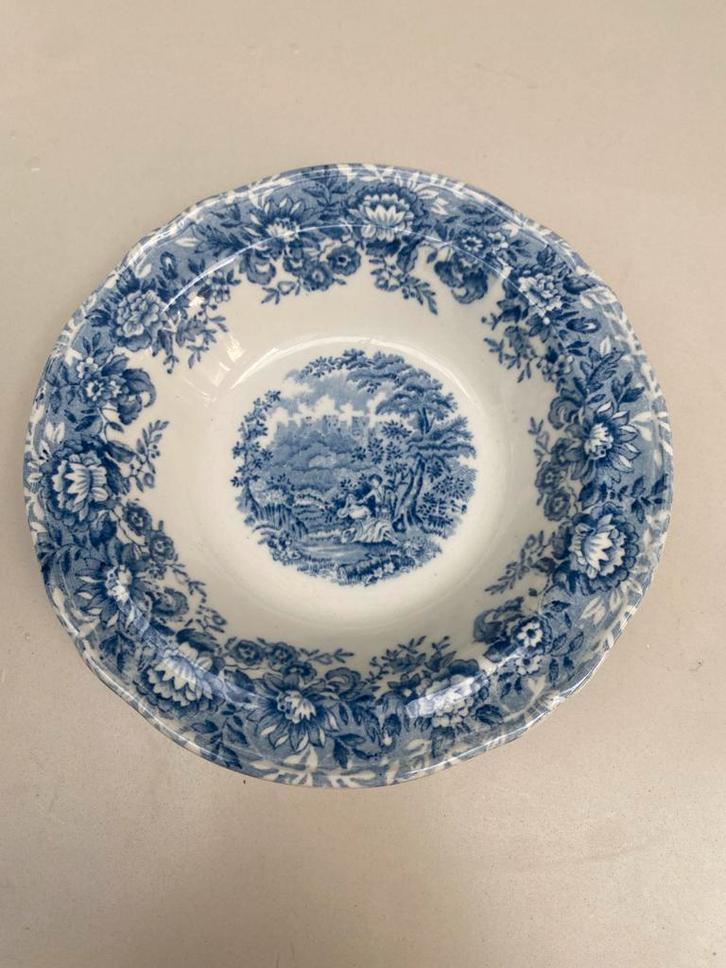 Oude Staffordshire Kom - The Courtship, Antiek en Kunst, Antiek | Schalen, Ophalen of Verzenden