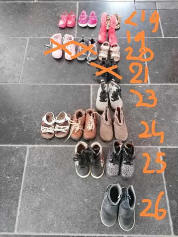 Meisjes laarzen/schoenen/sandalen maat 19 20 22 24 25 26 beschikbaar voor biedingen