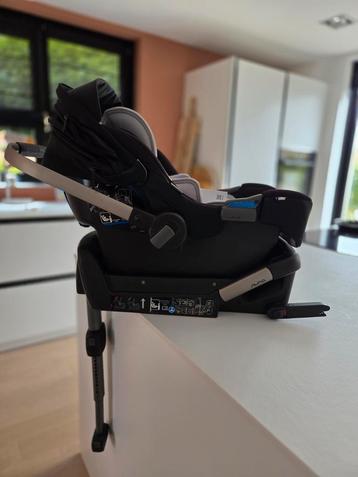 Nuna PIPA Icon i-Size Autostoel + Base beschikbaar voor biedingen