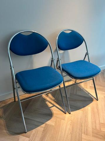 Klapstoelen/ foldable chairs beschikbaar voor biedingen