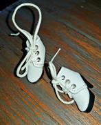 Blythe laarsjes wit - poppenkleding, Verzamelen, Poppen, Ophalen of Verzenden, Gebruikt