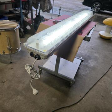 Explosievrije LED  TL armaturen met accu INDUSTRIELE KWALIT beschikbaar voor biedingen
