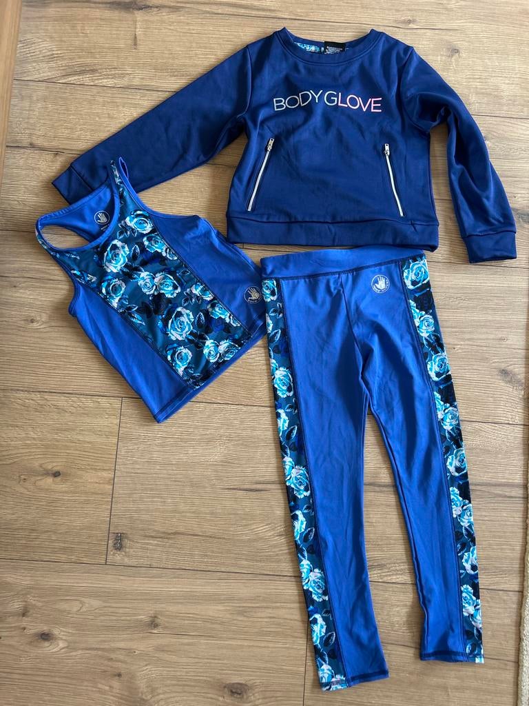 Leuke sport set - maat 7 jaar, Kinderen en Baby's, Kinderkleding | Kinder-zwemkleding, Meisje, Zo goed als nieuw, Overig, Ophalen of Verzenden
