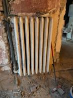 Vintage meerdere oude gietijzeren radiatoren, Doe-het-zelf en Verbouw, Verwarming en Radiatoren, 60 tot 150 cm, 800 watt of meer