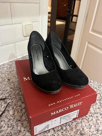 schoenen 4 paar maat 38 beschikbaar voor biedingen