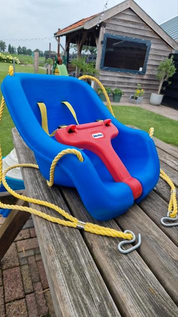 Little tikes schommel beschikbaar voor biedingen