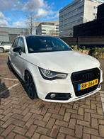 Audi A1 1.4 Tfsi 103KW Sportback 3x S-tronic 2014 Wit, Auto's, Audi, A1, Zwart, Leder en Stof, Wit