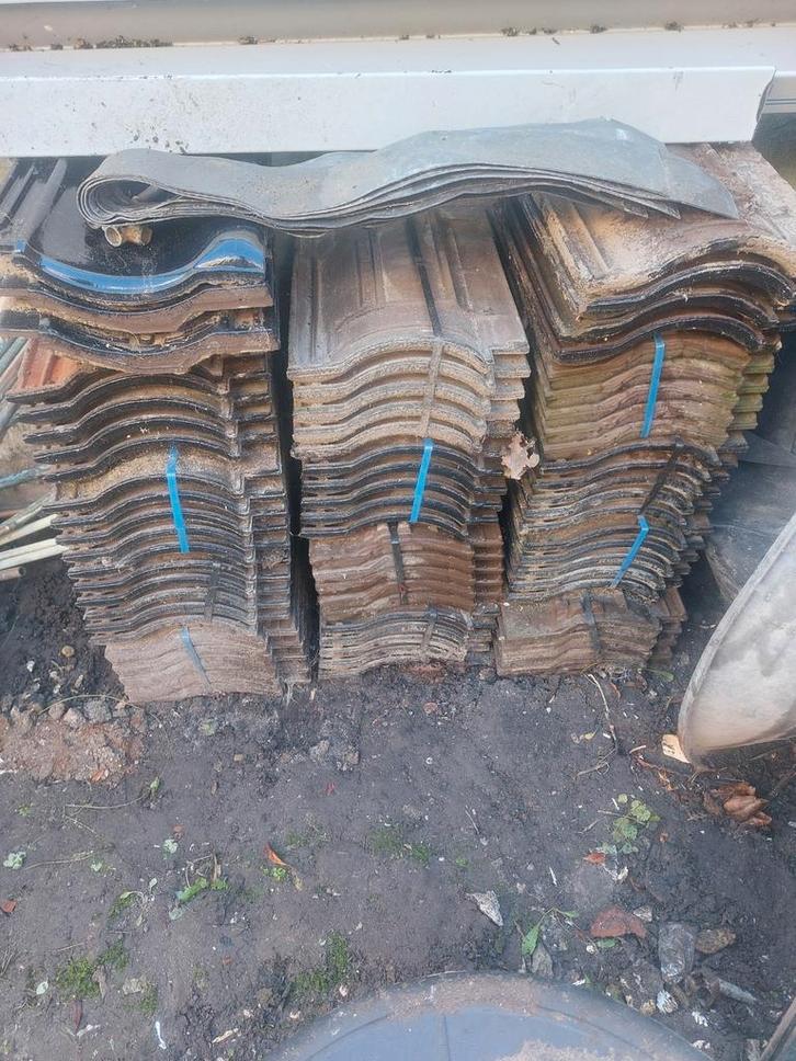 68 NIEUWE Monier vhv dakpannen zwart verglaasd, Doe-het-zelf en Verbouw, Dakpannen en Dakbedekking, Nieuw, Dakpannen, Steen of Klei