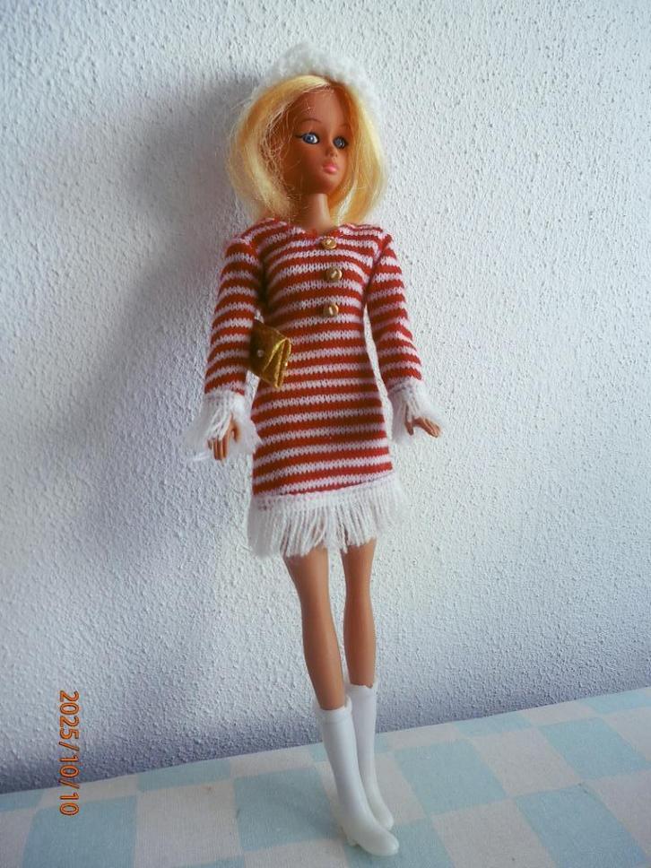 Leuk schoencadeautje: winterjurken voor barbie, Kinderen en Baby's, Speelgoed | Poppenhuizen, Gebruikt, Toebehoren, Ophalen of Verzenden