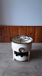 EMAILLE CRÈME/WIT 3 PITS PETROLEUMSTEL ., Antiek en Kunst, Antiek | Emaille, Ophalen of Verzenden