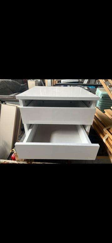 Moderne Witte Ladekast - 3 Laden beschikbaar voor biedingen