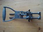 oud gereedschap wat is het ?, Antiek en Kunst, Antiek | Gereedschap en Instrumenten, Ophalen