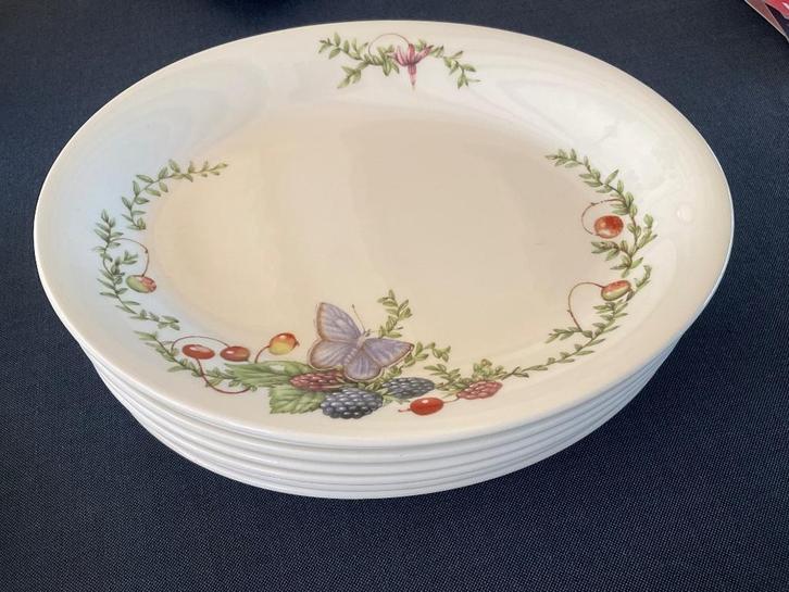Marjolein Bastin Wedgwood bosvruchtenservies /Libelle, Huis en Inrichting, Keuken | Servies, Zo goed als nieuw, Overige typen