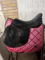 Meedere zadels dressuur vzh spring, Dieren en Toebehoren, Paarden en Pony's | Zadels, Ophalen, Zo goed als nieuw, Dressuur