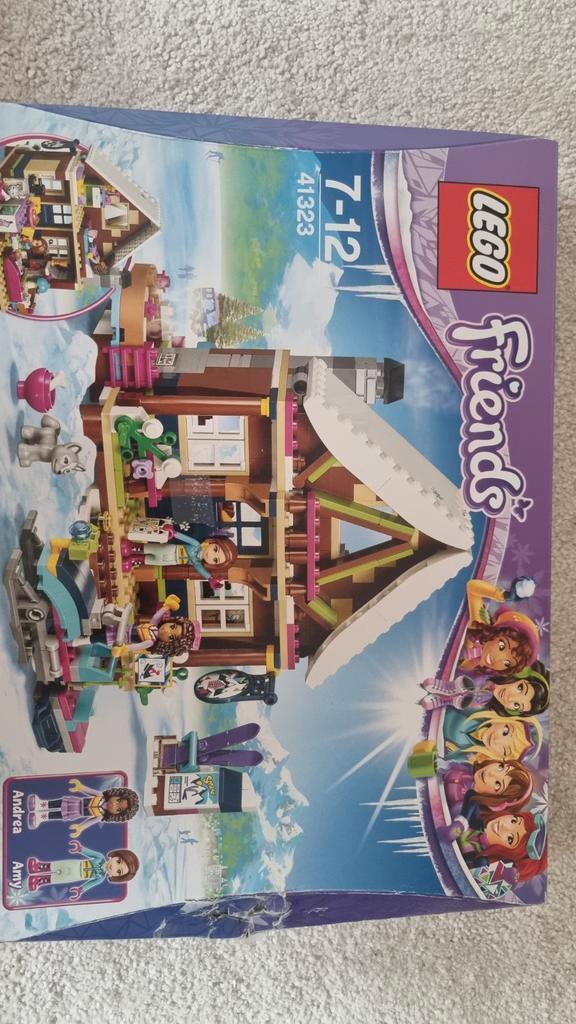 LEGO Friends Wintersport Chalet 41323 - Compleet met doos!, Kinderen en Baby's, Speelgoed | Duplo en Lego, Ophalen of Verzenden