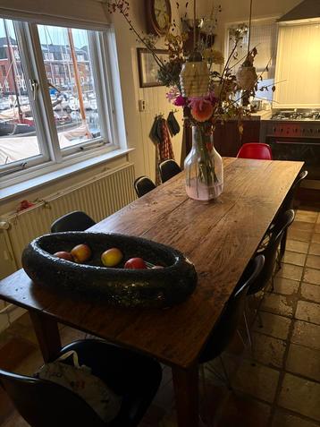 Antieke Kastanjehouten Eettafel - 220cm beschikbaar voor biedingen