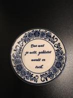 Delfts Blauw Bordje met Spreuk. Doorsnede 14,6 cm, Ophalen of Verzenden