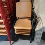 32 x stapelstoelen kantine kerk partij stoelen, Ophalen, Gebruikt, Bruin, Vijf, Zes of meer stoelen