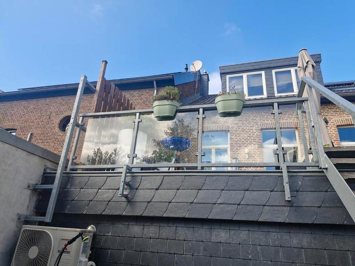 Balustrade verzinkt met gelaagd glas, Doe-het-zelf en Verbouw, Overige Doe-het-zelf en Verbouw, Ophalen