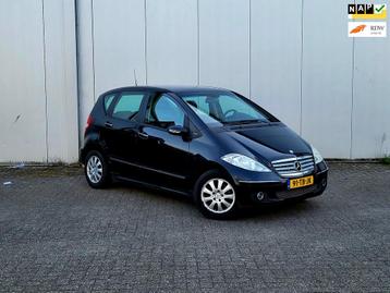 Mercedes-Benz A-klasse 150 Elegance / Airco / Parkeersensore beschikbaar voor biedingen