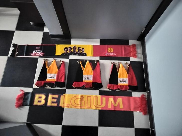 Collector's items voetbal Rode Duivels (Belgian Red Devils), Verzamelen, Sportartikelen en Voetbal, Zo goed als nieuw, Buitenlandse clubs