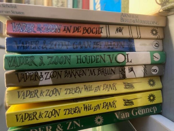 Peter van Straaten - tiental boekjes, Boeken, Kunst en Cultuur | Beeldend, Gelezen, Schilder- en Tekenkunst, Ophalen of Verzenden