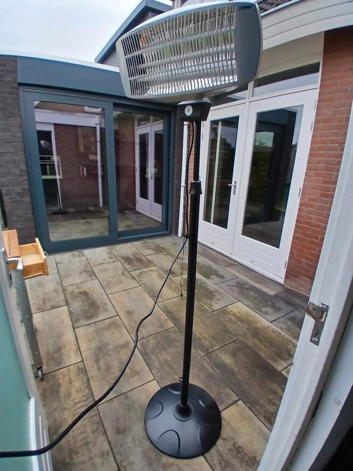 Elektrische Staande Heater - Zo goed als nieuw!, Tuin en Terras, Terrasverwarmers, Zo goed als nieuw, Elektrisch, Vloer, Draaibaar
