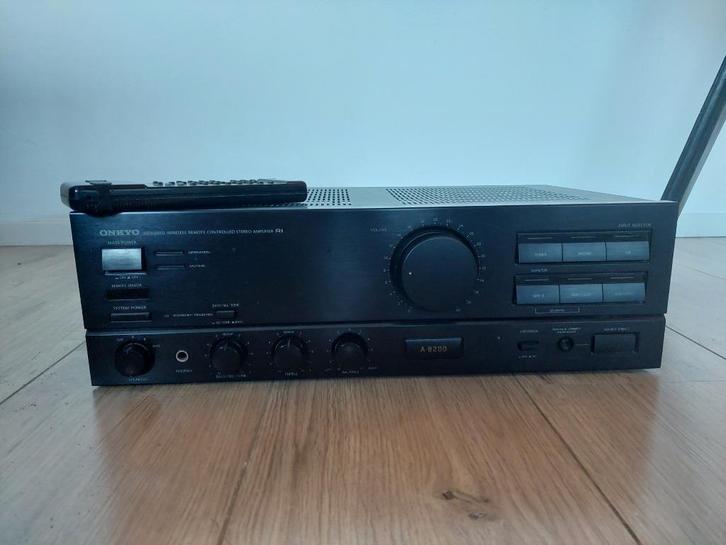 Onkyo A-8200, Audio, Tv en Foto, Versterkers en Receivers, Gebruikt, 120 watt of meer, Onkyo, Ophalen