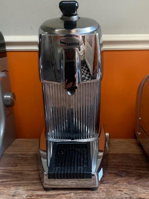 Santos professionele Citruspers N10 chroom, Witgoed en Apparatuur, Juicers, Zo goed als nieuw, Citruspers, Ophalen of Verzenden