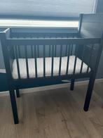 Wiegje zwart incl matras, Kinderen en Baby's, Babywiegjes en Ledikanten, Ophalen, Wieg