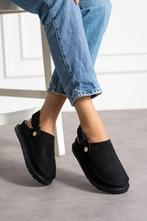 Zwarte UGG Instappers, Ophalen of Verzenden, Zo goed als nieuw, Zwart, Instappers