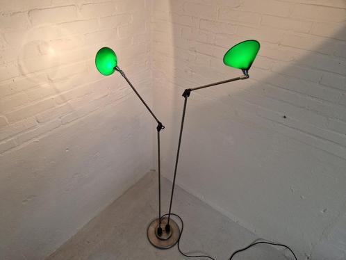 Pola Design Vloerlamp Groen, Huis en Inrichting, Lampen | Vloerlampen, Gebruikt, 150 tot 200 cm, Glas, Metaal, Ophalen