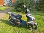 AGM scooter geel kenteken, Fietsen en Brommers, Scooters | Overige merken, Ophalen, Zo goed als nieuw, Benzine