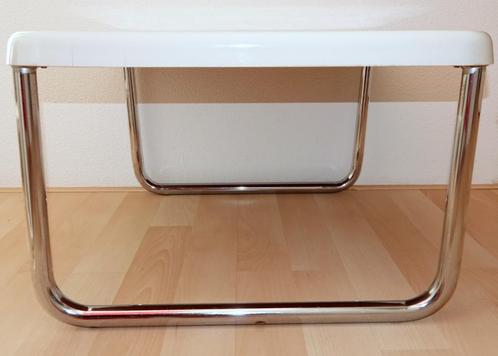 Retro salontafel Italiaans design jaren '60 '70 wit/chroom, Huis en Inrichting, Tafels | Salontafels, Gebruikt, Minder dan 50 cm
