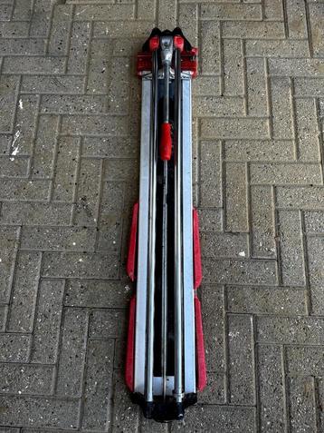 Rubi tegelsnijder 85 Cm €120 ! perfect voor doe het zelver ! beschikbaar voor biedingen