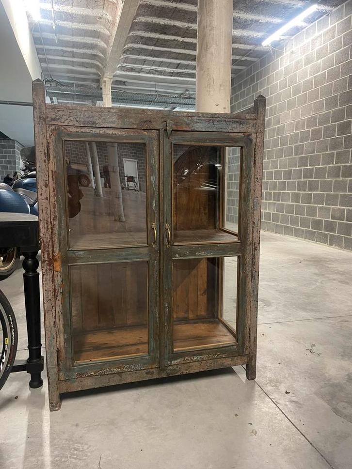 Prachtig glazen vitrine kastje., Antiek en Kunst, Antiek | Meubels | Kasten, Ophalen