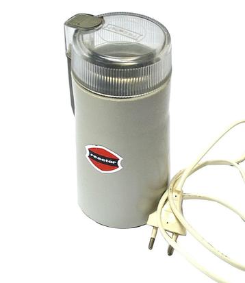 Vintage koffiemaler beschikbaar voor biedingen