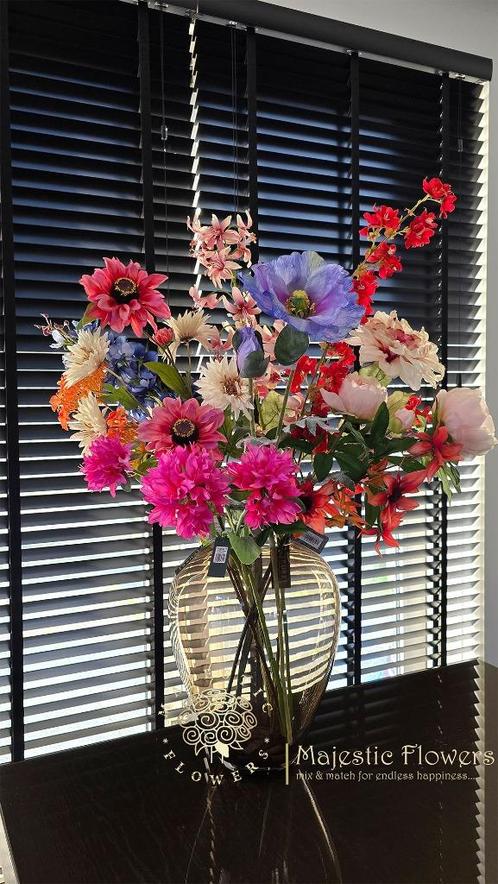 Nieuw zijdenbloemen boeket, Huis en Inrichting, Woonaccessoires | Kunstplanten en Kunstbloemen, Nieuw, Ophalen of Verzenden