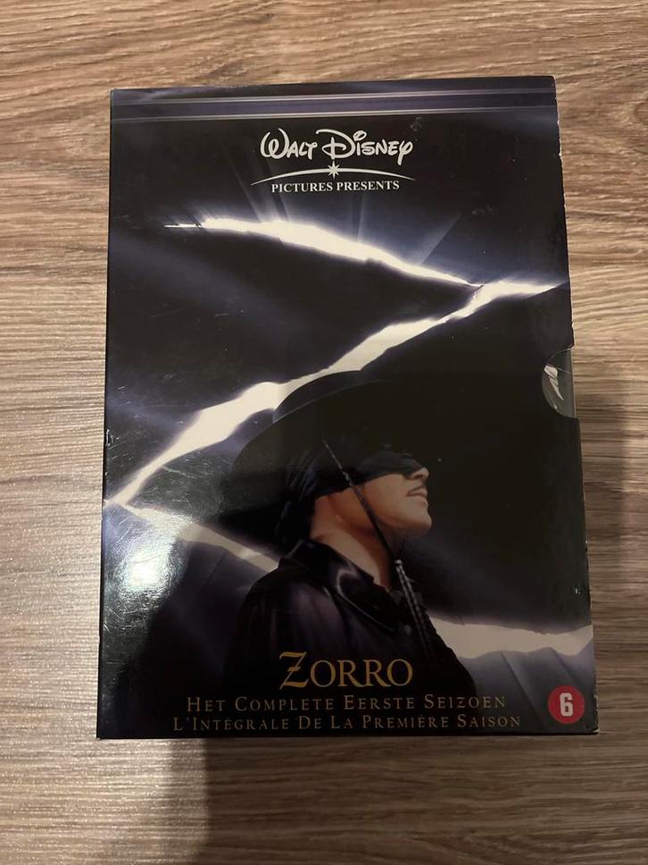 Zorro Seizoen 1 DVD Boxset, Cd's en Dvd's, Dvd's | Tv en Series, Zo goed als nieuw, Actie en Avontuur, Boxset, Alle leeftijden