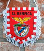 Benfica lissabon 1982 prachtig vintage vaantje voetbal, Ophalen of Verzenden, Zo goed als nieuw, Buitenlandse clubs, Vaantje of Sjaal