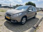 Peugeot 2008 1.2 VTi All. Pack Pr / Trekhaak / Navi, Voorwielaandrijving, Euro 5, Gebruikt, 1199 cc