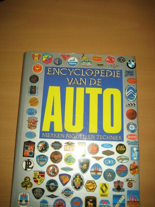 Encyclopedie van de Auto ISBN 906113725X, Boeken, Auto's | Boeken, Zo goed als nieuw, Ophalen