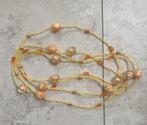 retro lange ketting 180 cm.  lichtgele kleine glaskraaltjes, Ophalen of Verzenden, Zo goed als nieuw, Geel, Overige materialen