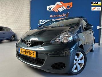 Toyota Aygo 1.0-12V Aspiration Green Navigator,bj.2011,airco beschikbaar voor biedingen