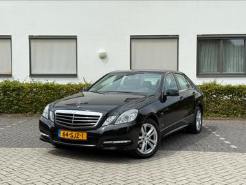 Mercedes-Benz E-Klasse 1.8 E200 CGI Sedan AUT 2010 Zwart beschikbaar voor biedingen